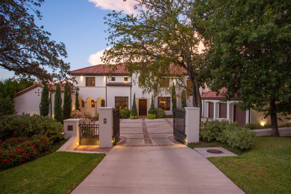 Blufftop Views in Rivercrest John Zimmerman Fort Worth Realtors