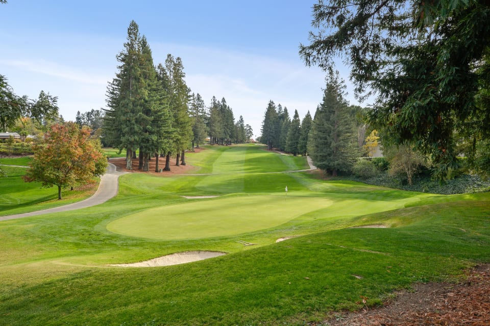 1100 Sharon Park Dr, 39