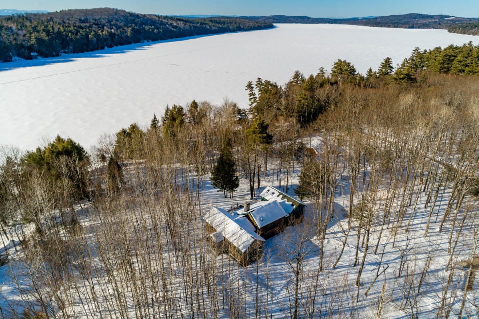 Stunning CustomBuilt Waterfront Home The David Banks Team RE/MAX