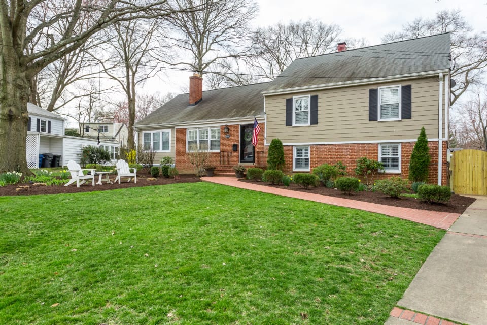 1001 Croton Dr The Patterson Group Alexandria Real Estate Team