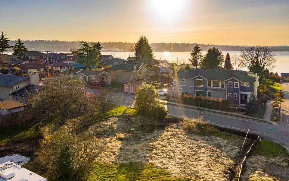 Lot Near the Lake in Kennydale Team Foster