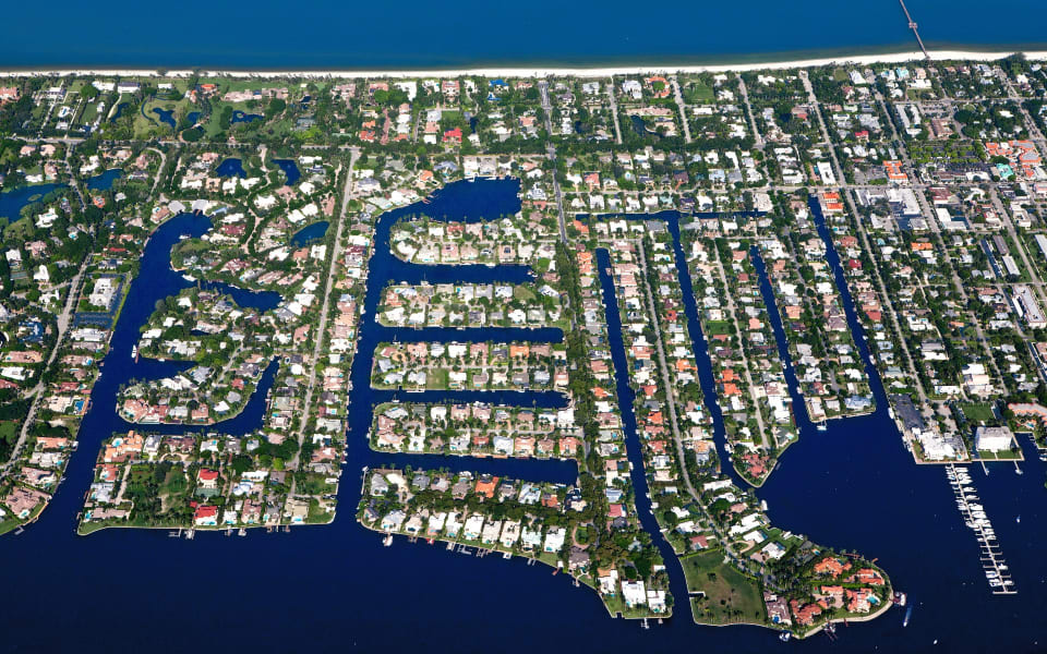 Aqualane Shores Luxury Estates For Sale Community Insights