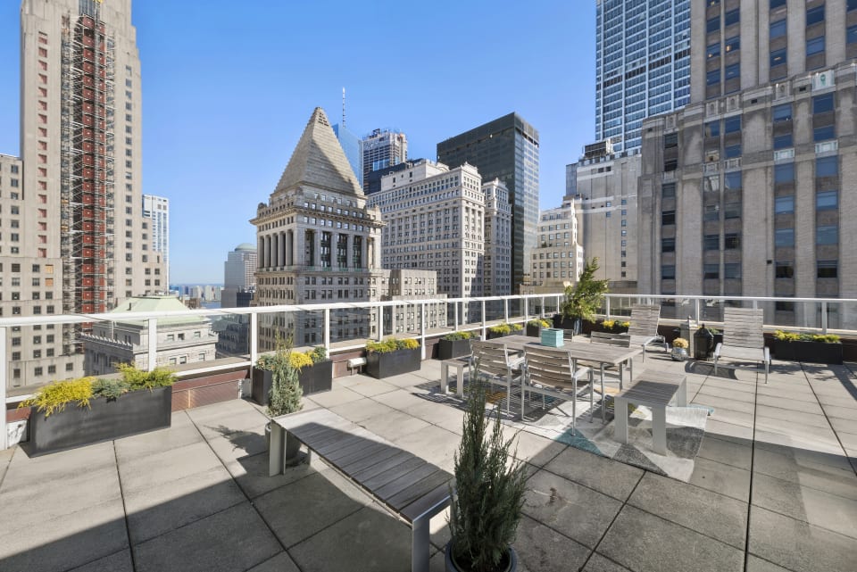 15 Broad Street, Apartment 3000