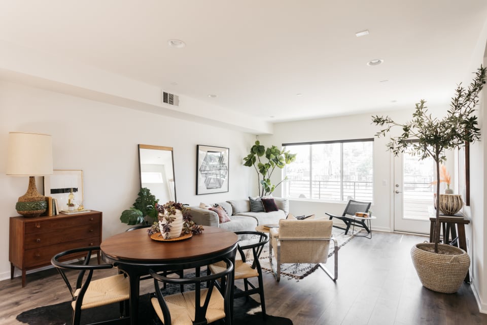 2926 Rowena Ave, 5 RSR Real Estate Los Angeles Real Estate Team