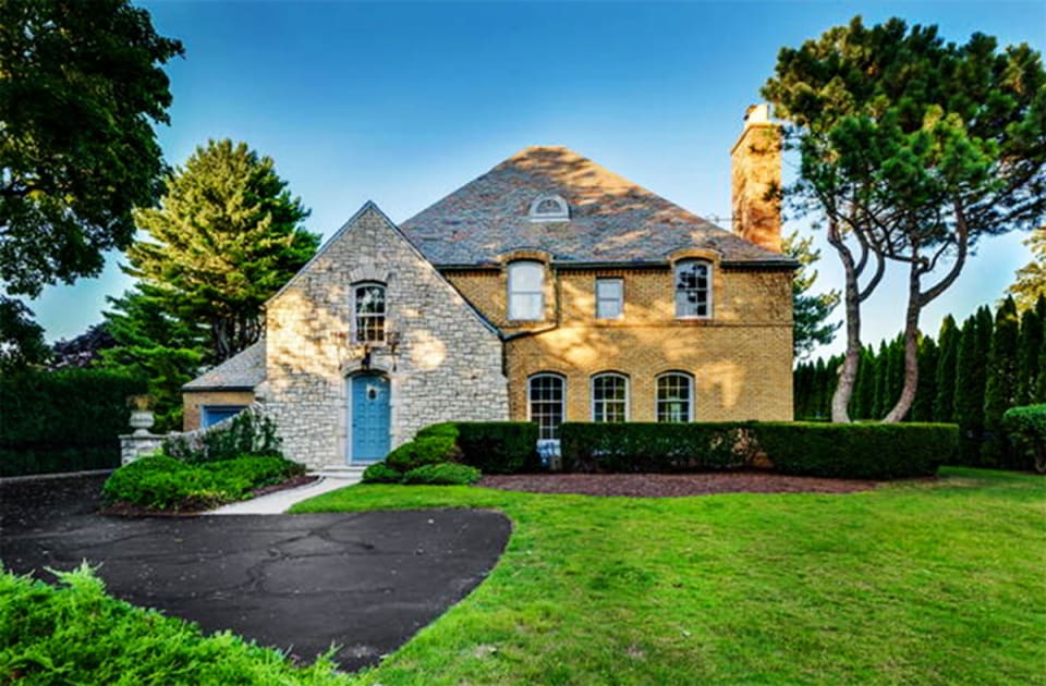 Mansion with Private Beach Lists for 9.6M North Shore