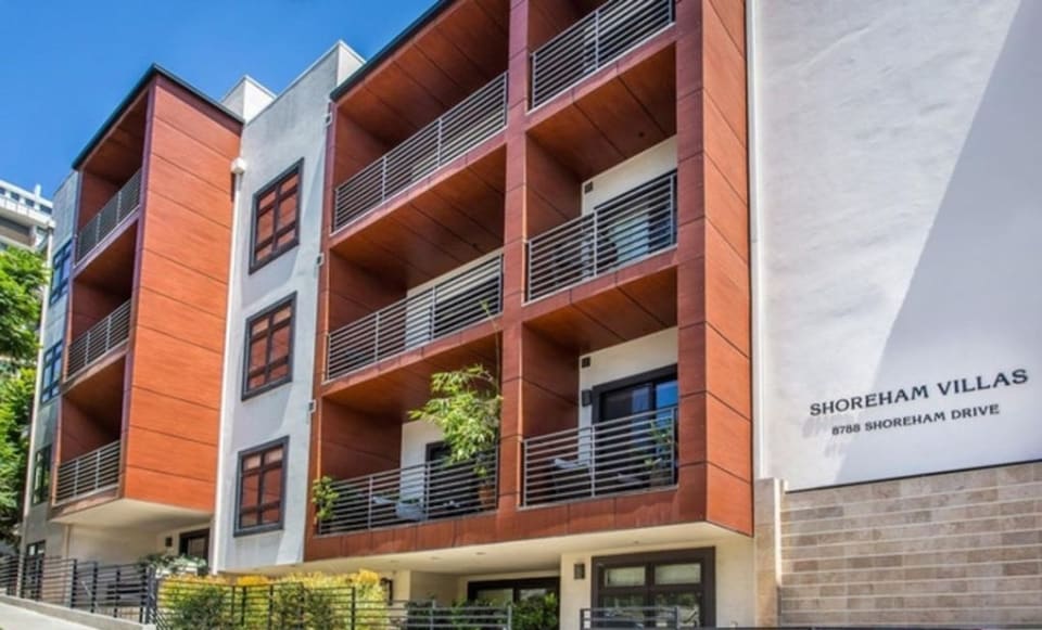 8788 Shoreham Dr, 23