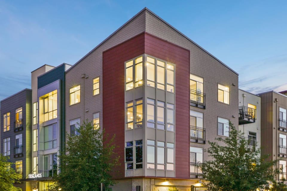 400 Mariners Island Blvd, 301 Rico Bautista