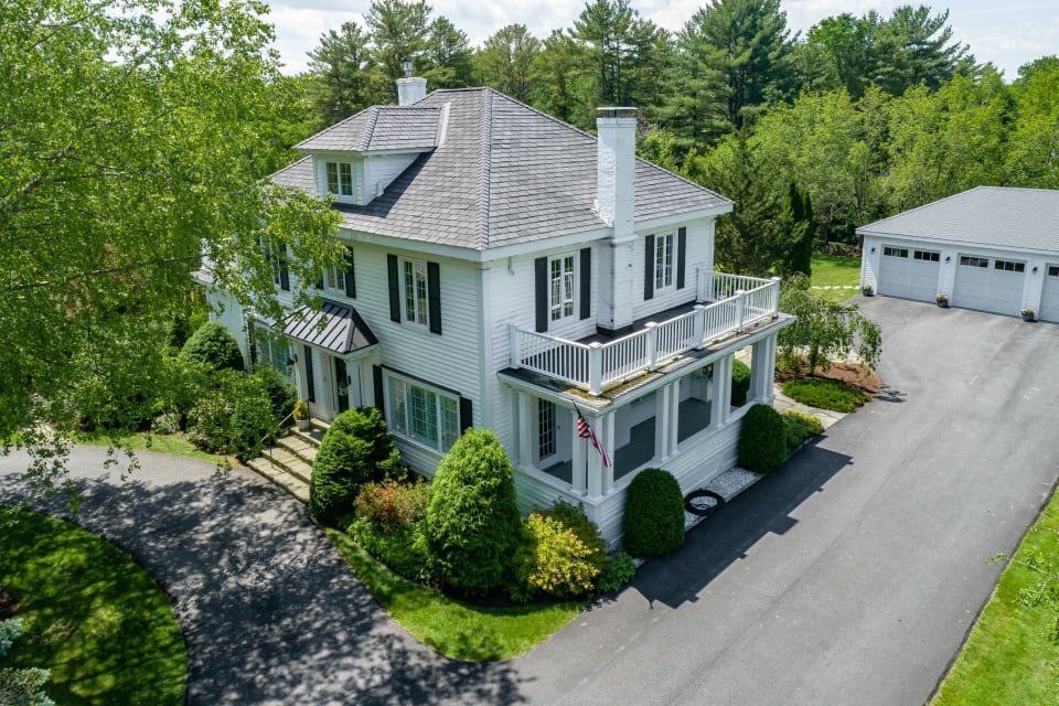 Beautifully Renovated Colonial on Falmouth Foreside! The David Banks