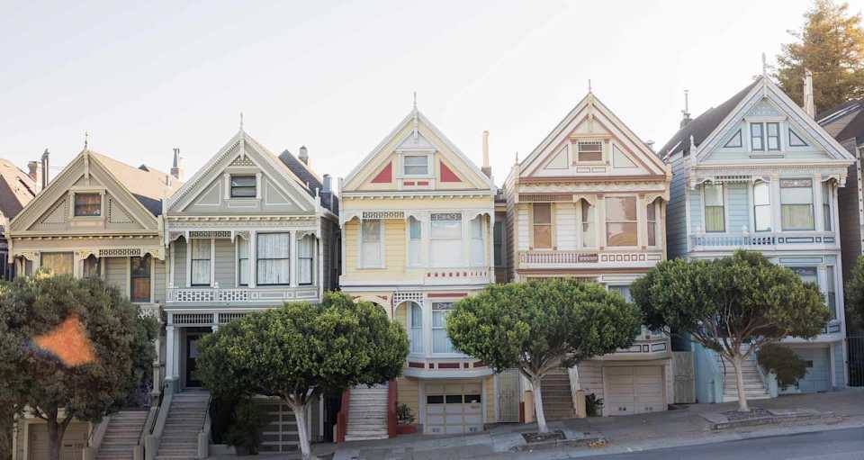 REAL ESTATE RESTART Helm Real Estate