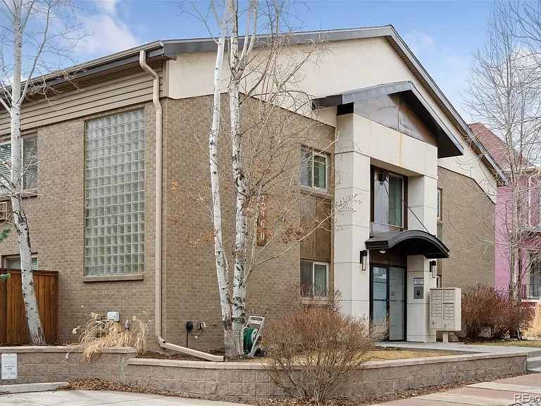 2460 W Caithness Place Unit 101 Jessica Northrop Group, Compass