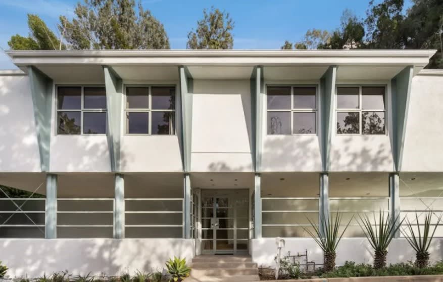 The Beverly Hills Home Truman Capote Lived in After Publishing La Côte Basque, 1965 is Now Available to Rent