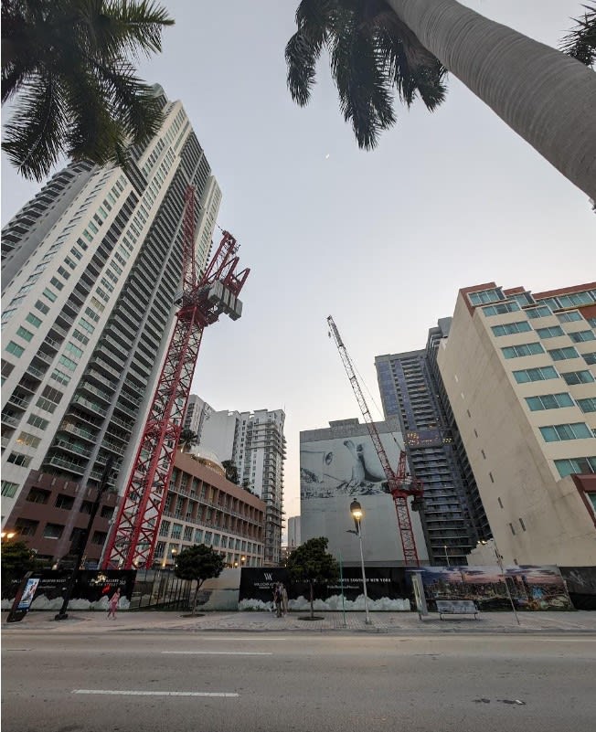 May 2024 - Cranes Installed for 100-Story Waldorf Astoria Miami