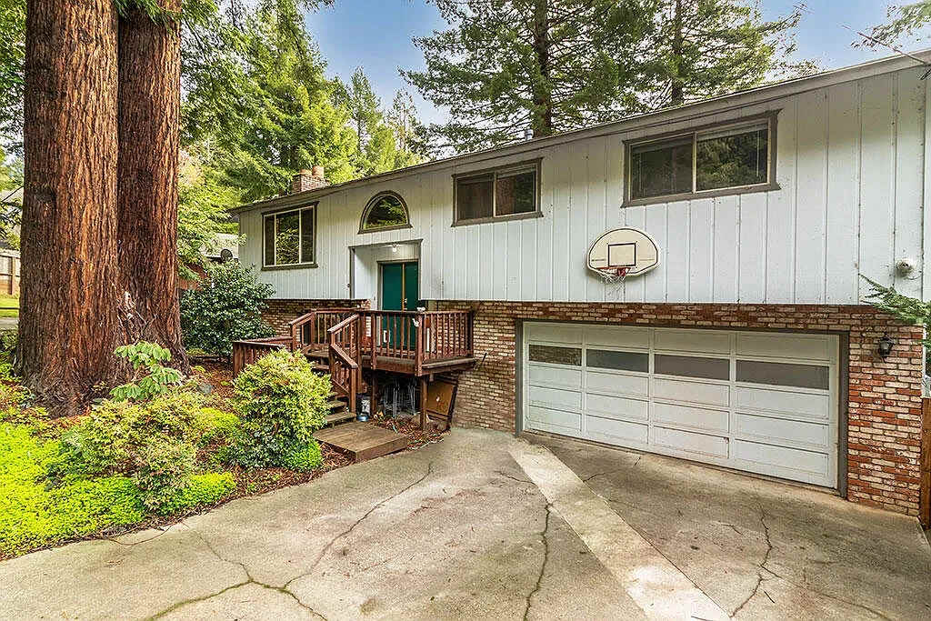 Christina D'Alessandro Humboldt Real Estate Humboldt Real Estate Agent