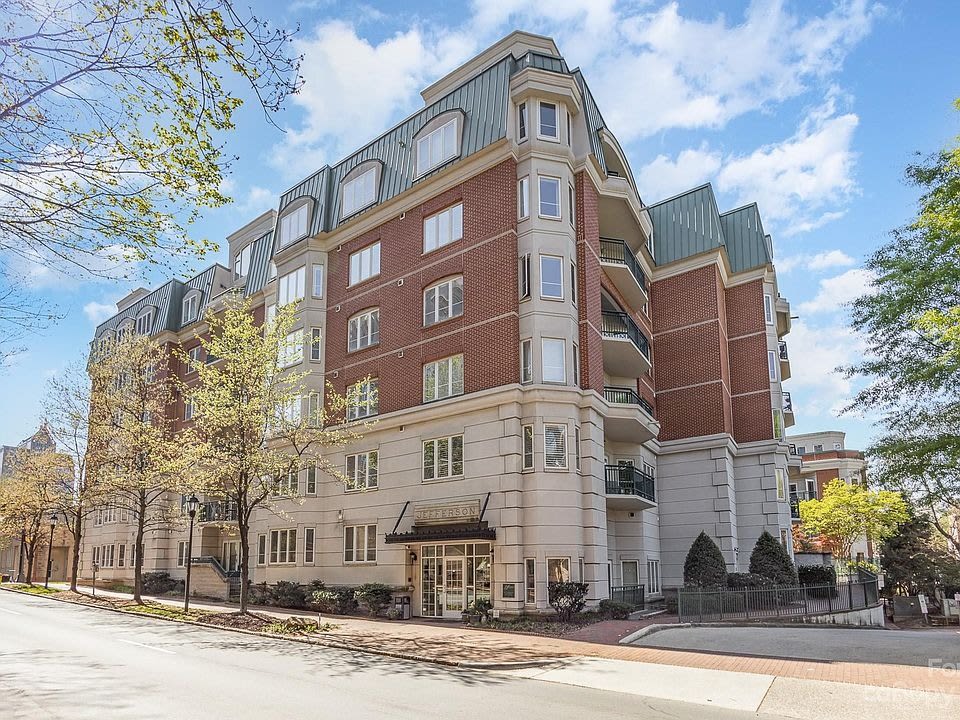Jefferson Square Condo