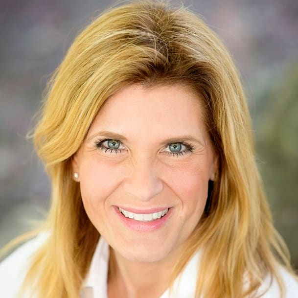 Tara Kelleher Team Chicago Real Estate Top Agent Barrington, Illinois