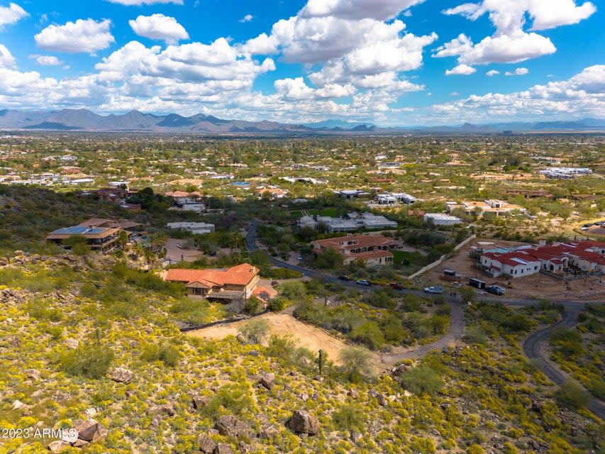 7720 N Foothill Drive, Paradise Valley, AZ 85253