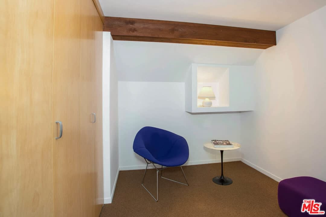 10274 Chrysanthemum Ln