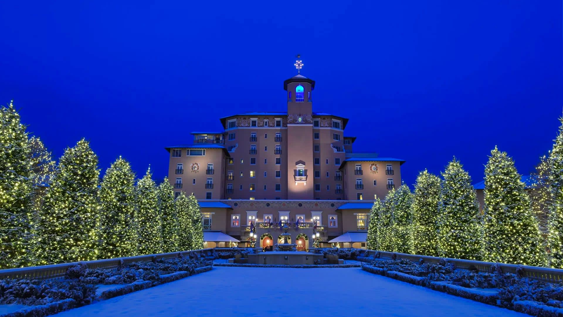 Holiday Events in Colorado 2023 - The Broadmoor