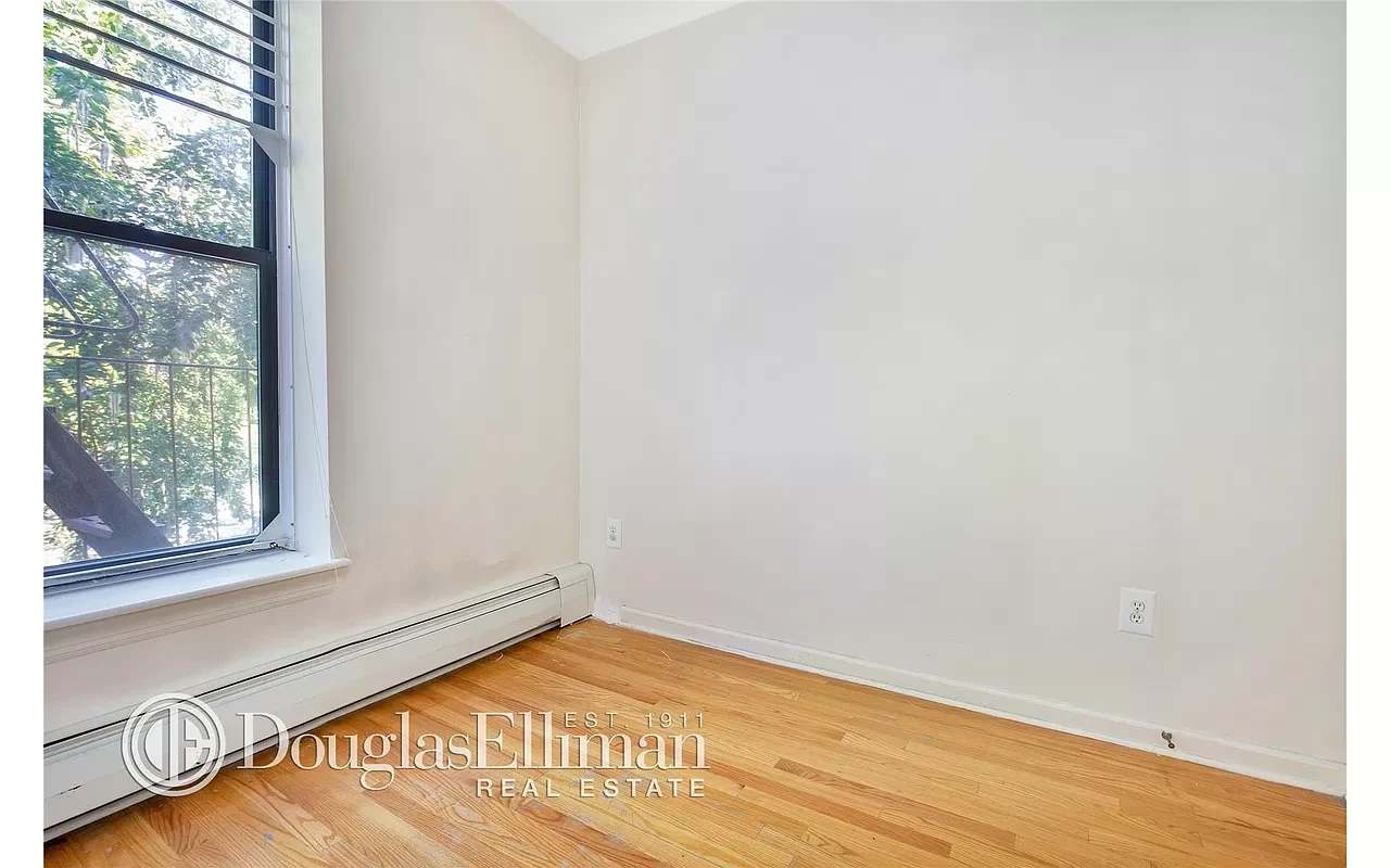 133 West 89th Street Unit: 12