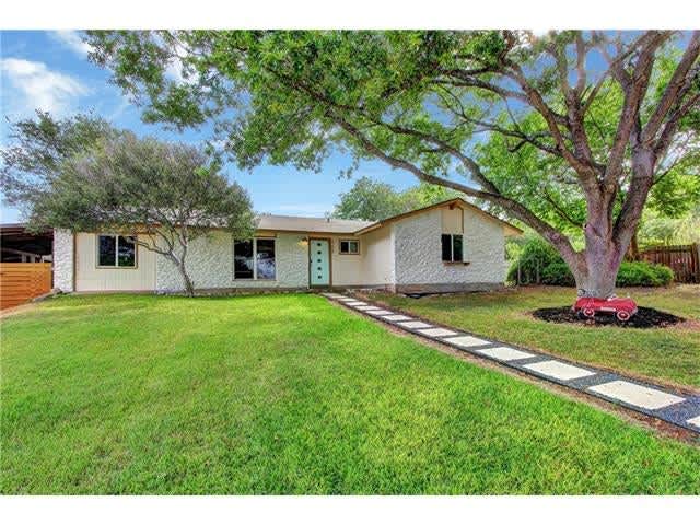 2209 Bahama Rd