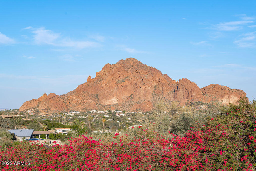 6112 N Paradise View Drive, Paradise Valley, AZ