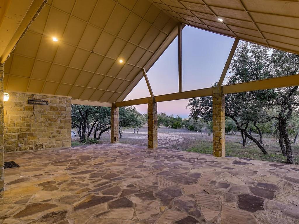 101 Chaparral Cir