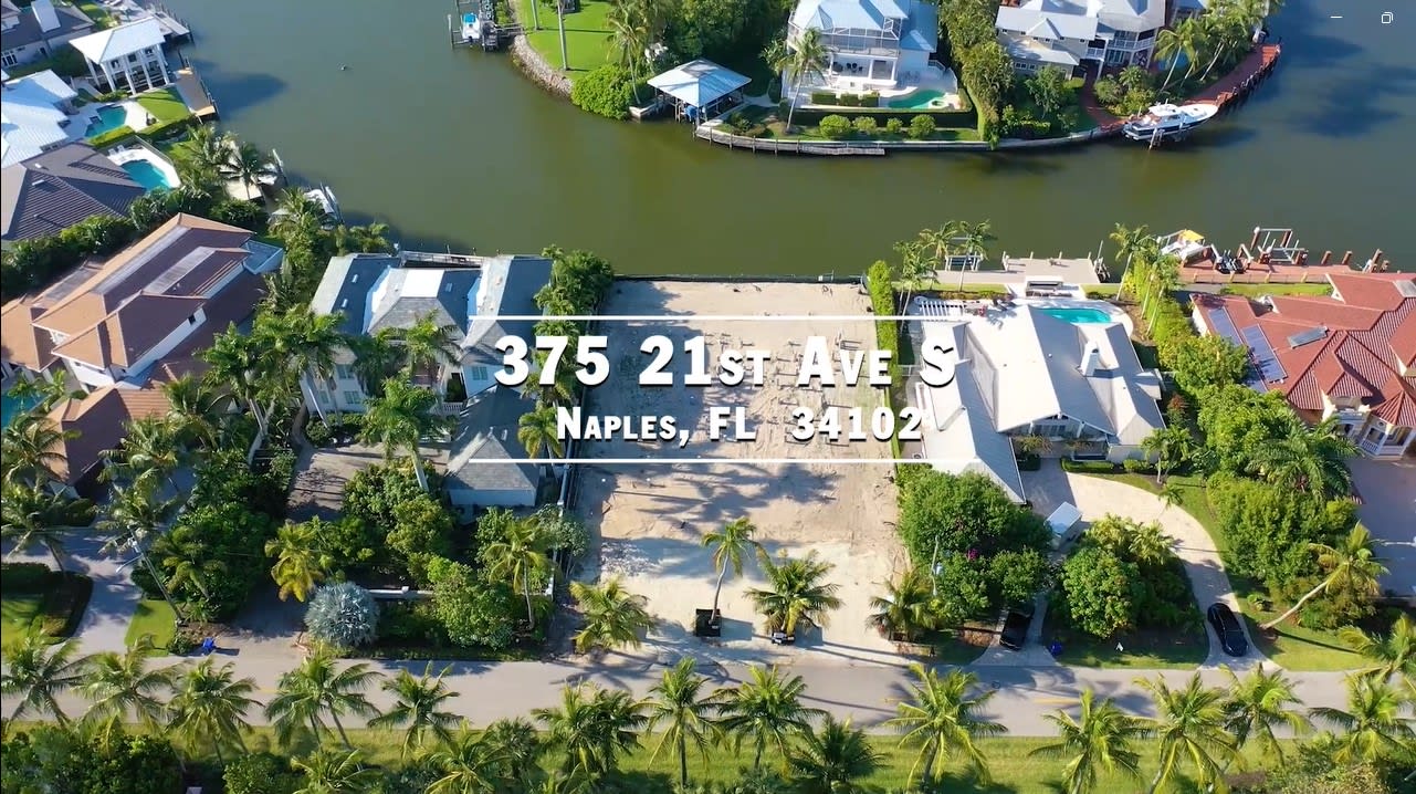 375 21 st Ave S Naples, FL 34102