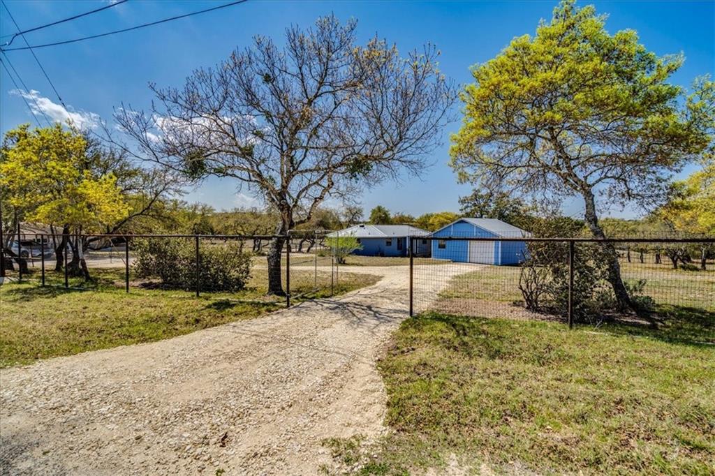 2581 Spring Valley Dr