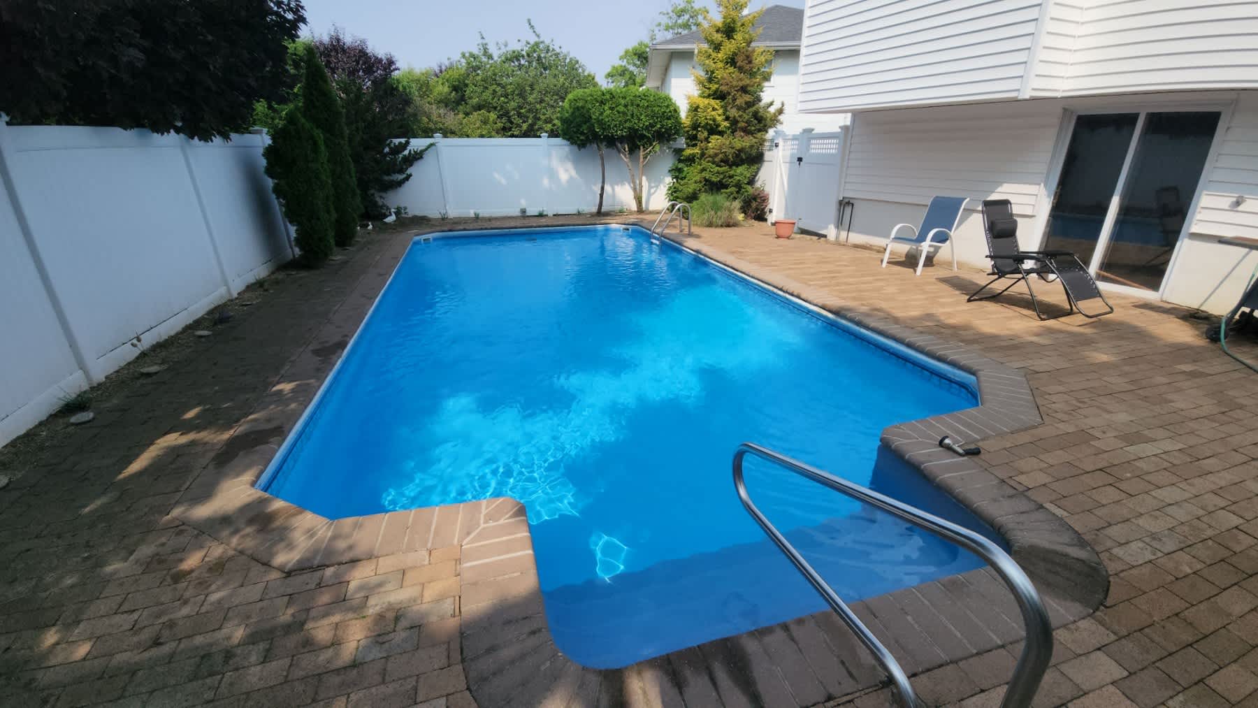 2470 Cove Court