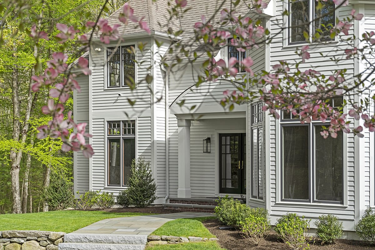 Video of 14 Stratford Way | Lincoln, Massachusetts