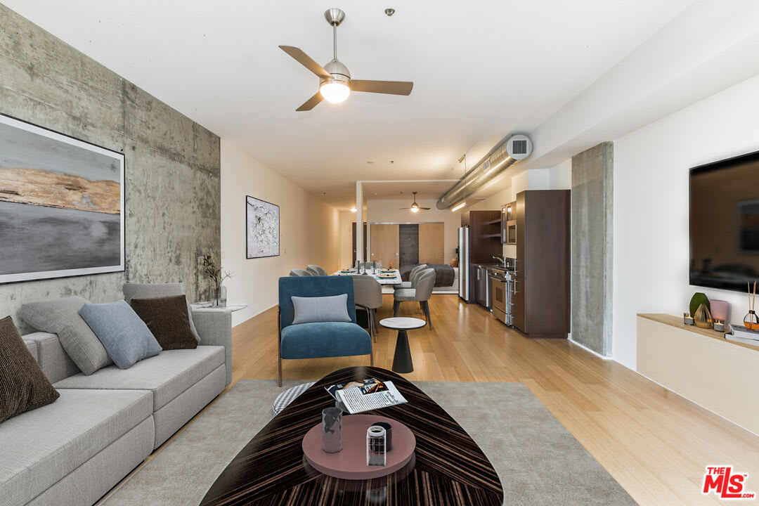 1111 S Grand Ave #1205