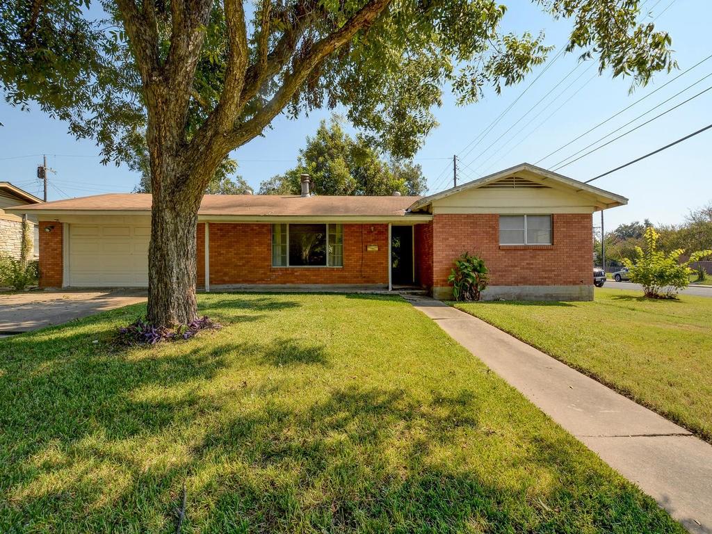5501 Mapleleaf Dr