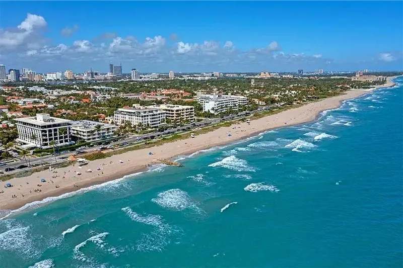 Dunster House Palm Beach Neighborhood Guide