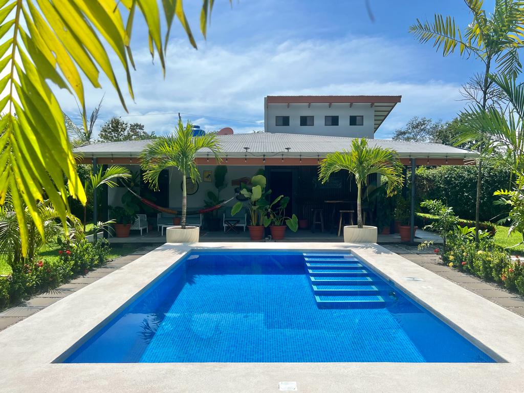 Quepos Surf House with Private Pool
