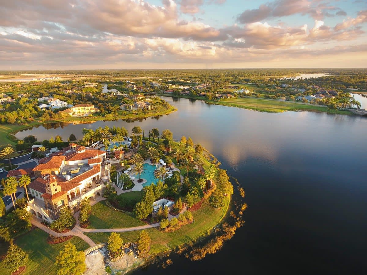 The Lake Club - Lakewood Ranch