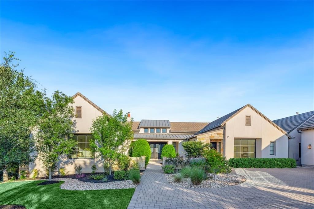 4717 Peralta Ln