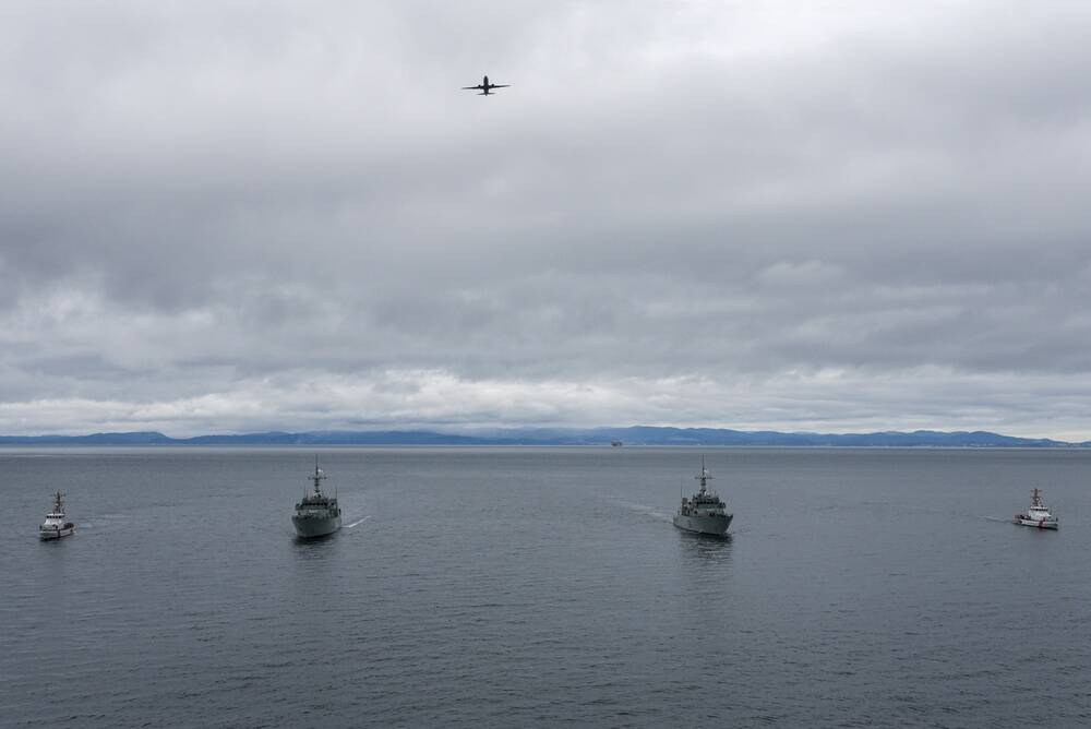 NAS Whidbey Island conducts joint training with Coast Guard, Canada