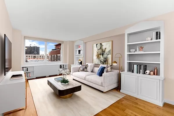 250 West 90th Unit: 17B