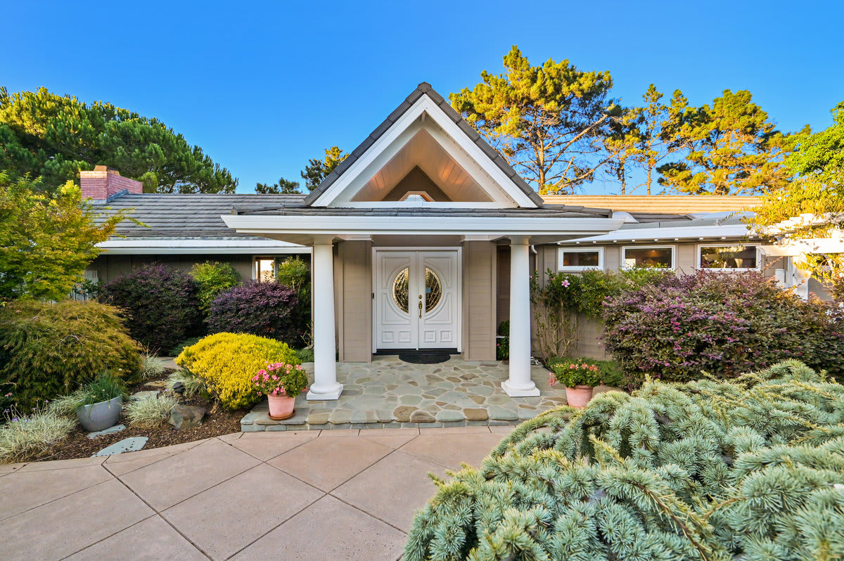 3224 Lori Court, Belmont 