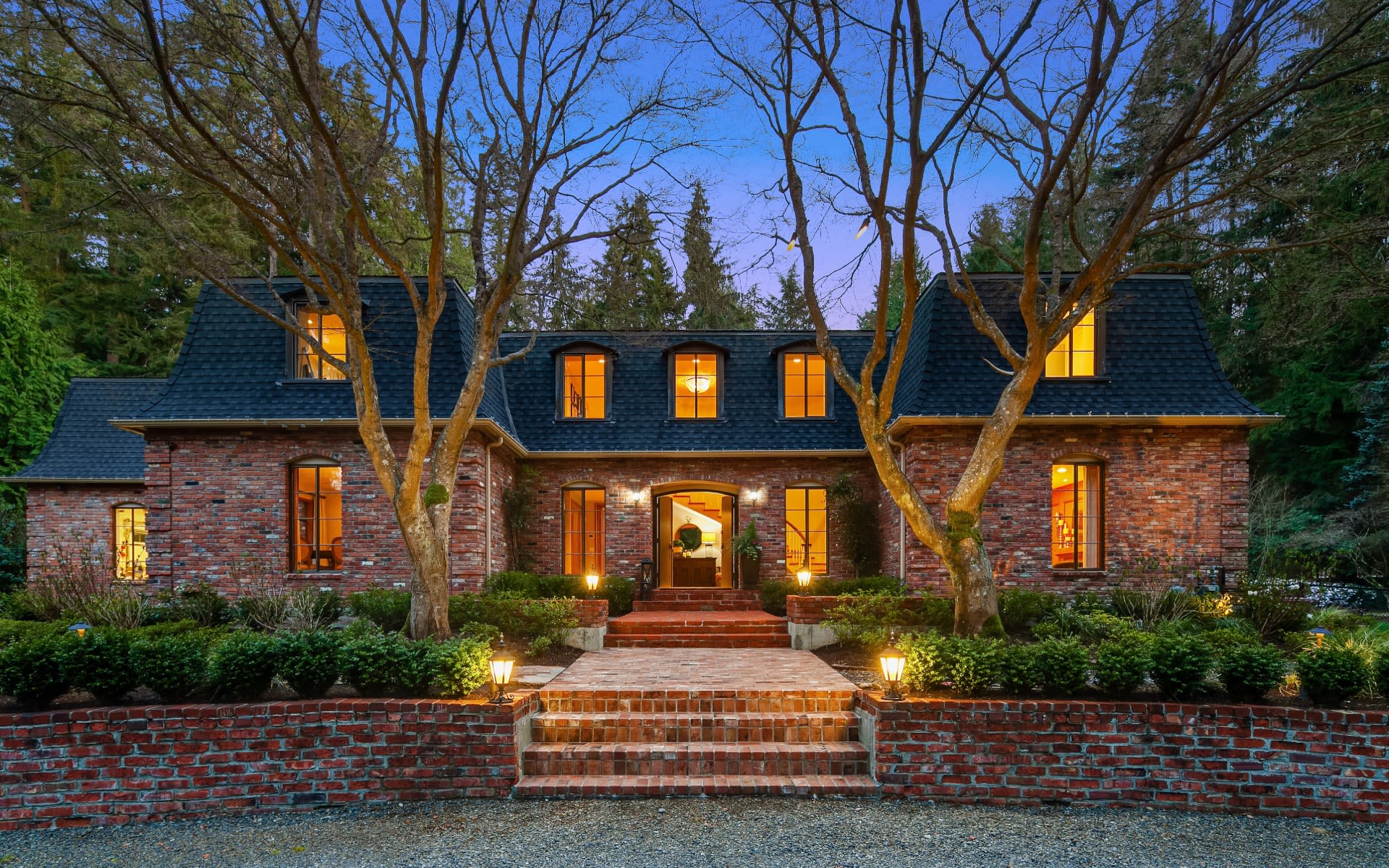 Buyer's Guide Adam E. Cobb Edmonds Real Estate Agent & Team