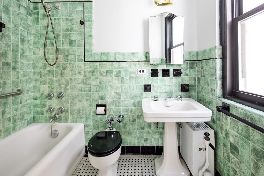 Emery Roth Classic Prewar, 15 West 81st Street, Unit 2J The Field