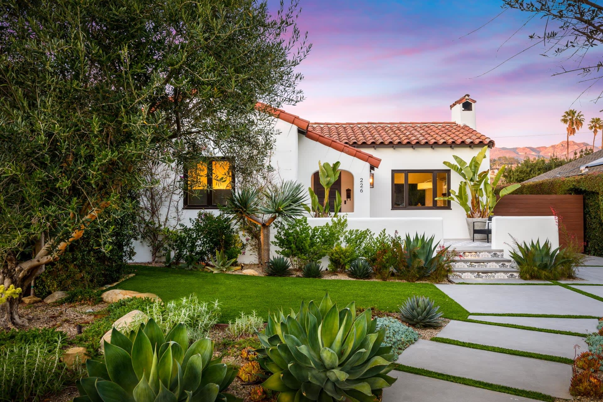 226 Calle Manzanita, Santa Barbara, CA 93105