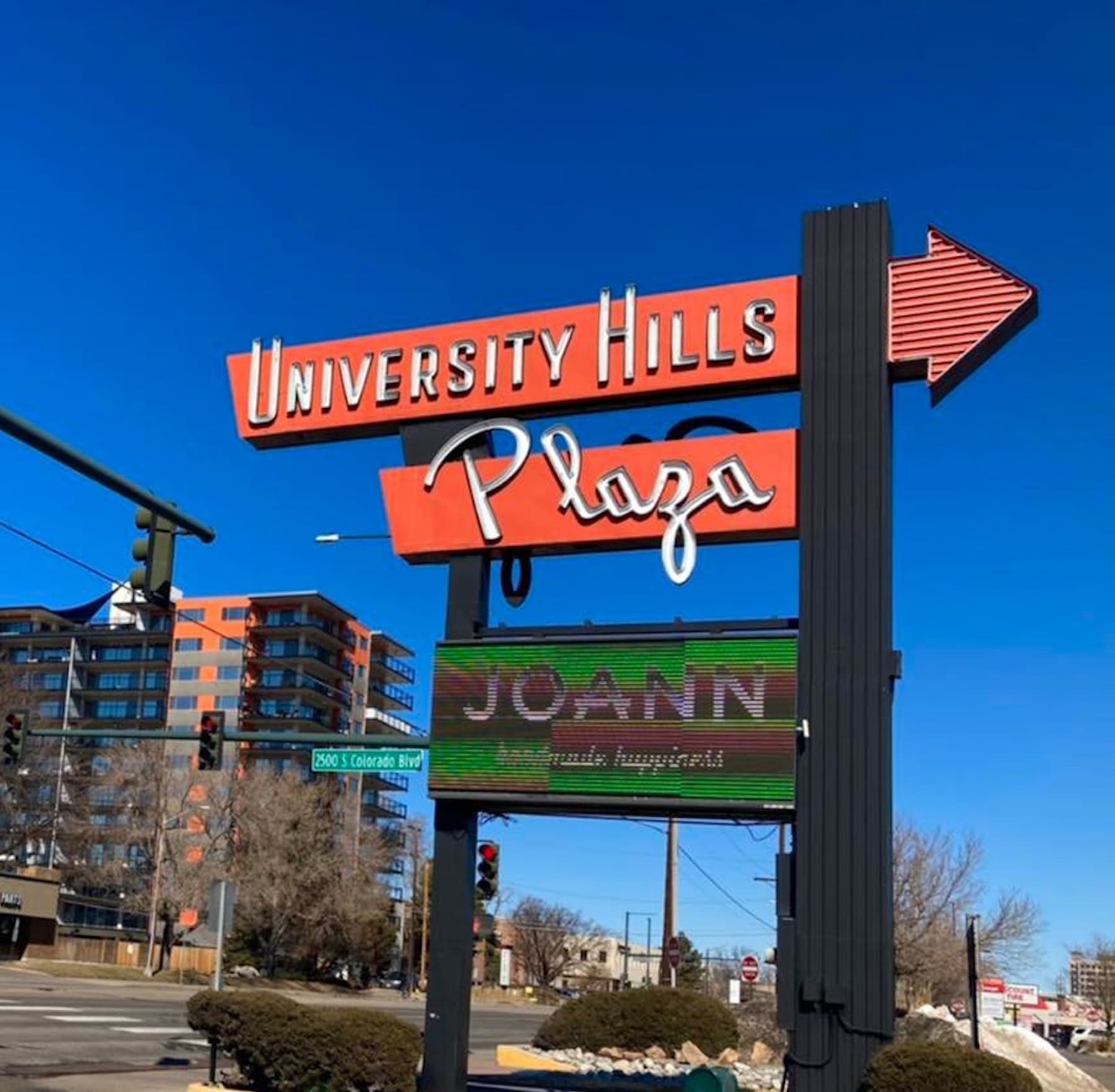University Hills Plaza