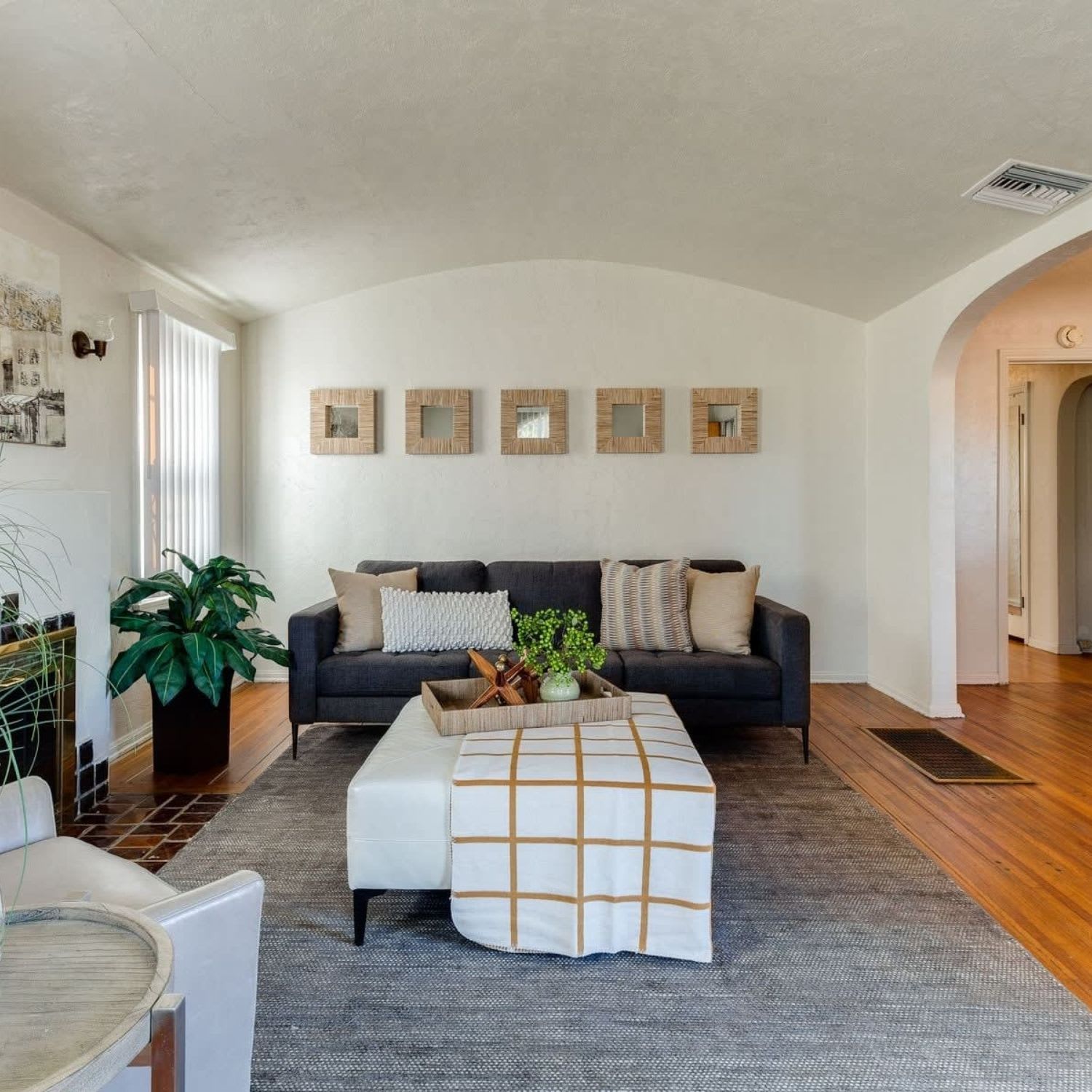 Compass Concierge Jason Lowery El Segundo Real Estate Agent