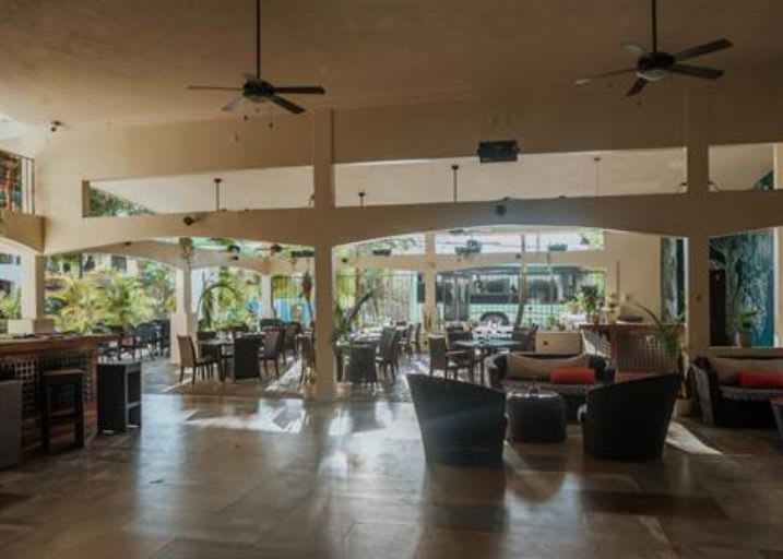 Thriving Commercial Building, Large Rest., New 15 Room Beachfront Hotel, Downtown Dominical