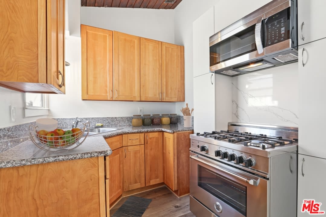 2454 Ocean Park Blvd Bathurst Coastal Properties Manhattan Beach