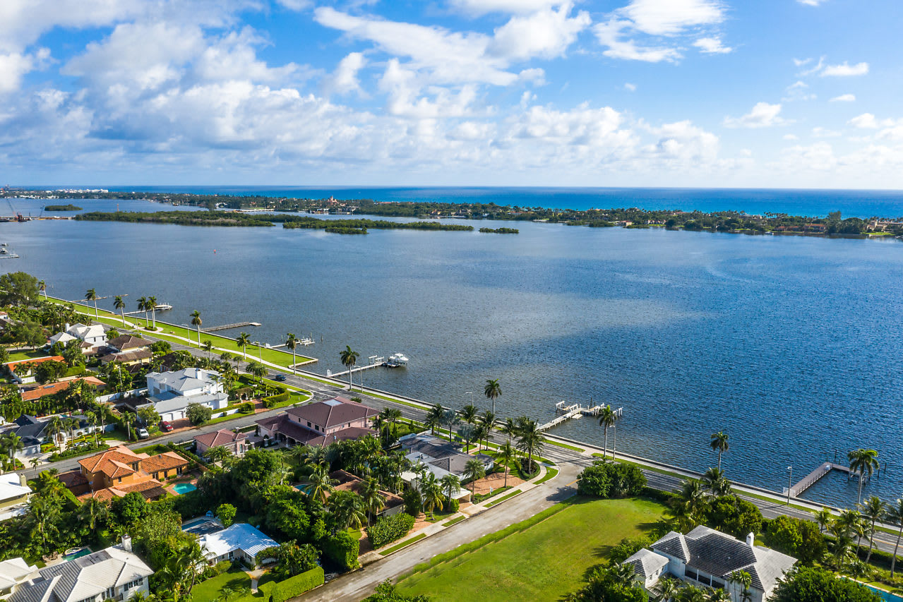 Palm Beach Elegance, South of Southern "SoSo"