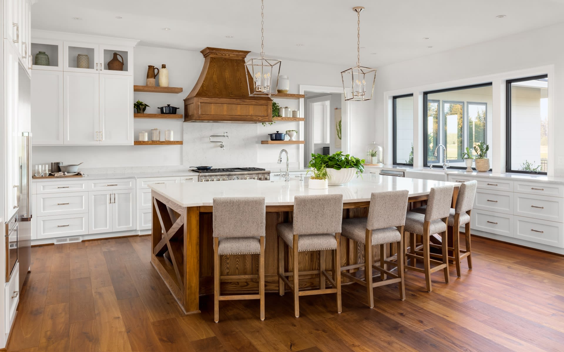 Colonial Kitchen Interior