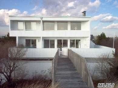 561 Dune Road