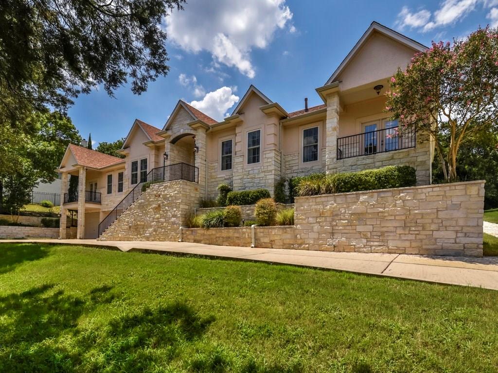 1402 Barclay #B Dr